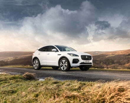 Обзор Jaguar E-PACE 2026 с видео и фото