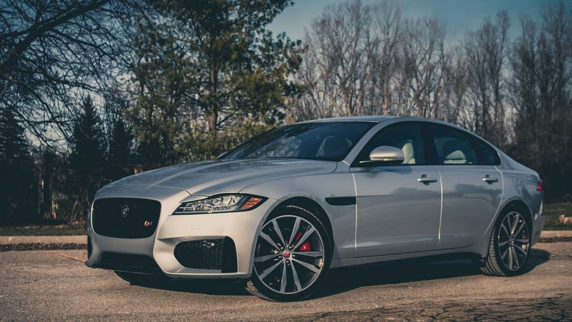 Jaguar XF 2017 Обзор тест-драйва: Jaguar XF 2017