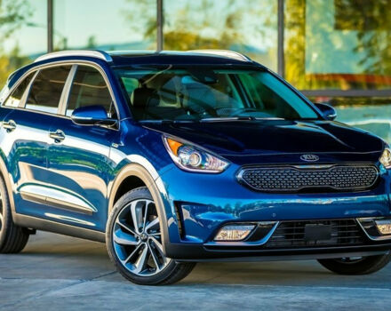 Обзор тест-драйва: Kia Niro 2017