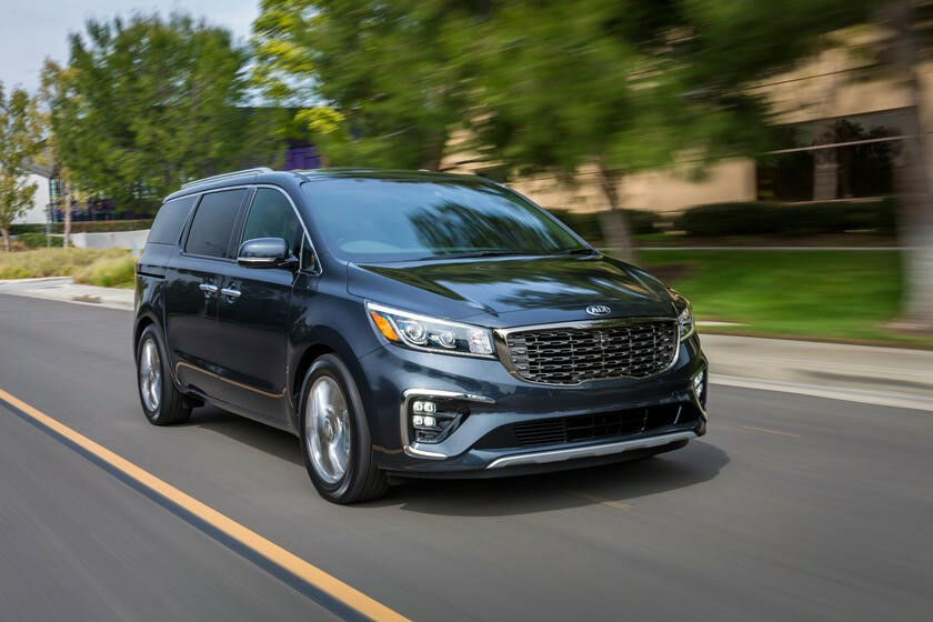 Новая Kia Sedona 2021 Купить новый автомобиль Киа Седона 2021 на автобазаре AutoMoto.ua