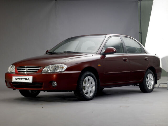 Обзор тест-драйва: Kia Spectra