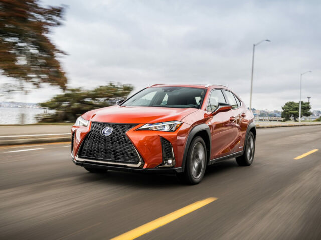 Купить новый автомобиль Lexus UX 2021 года на автобазаре AutoMoto.ua