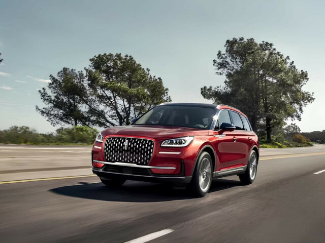 Выбрать кроссовер Линкольн Корсар 2025 на AUTOMOTO.UA