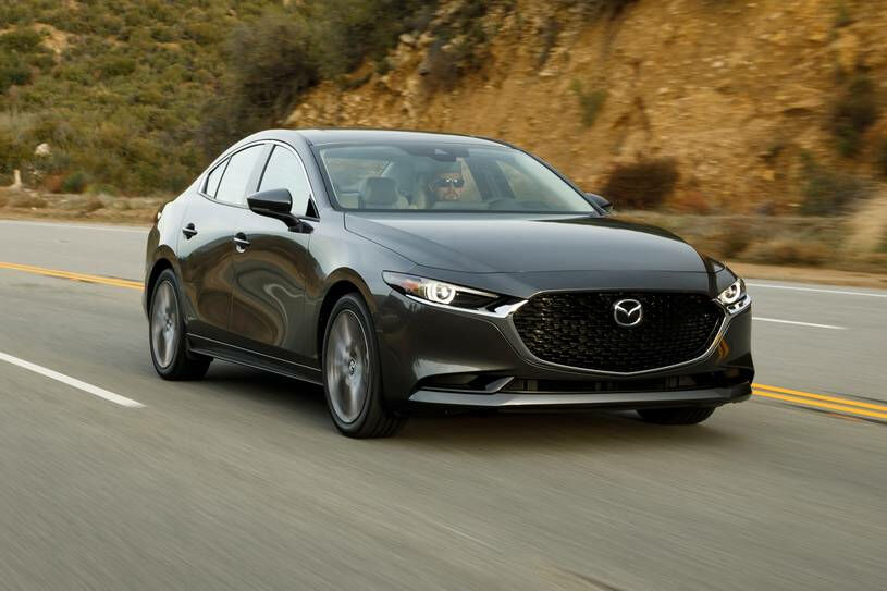 Обзор тест-драйва: Mazda 3 2020