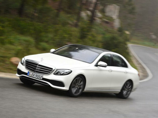 Обзор тест-драйва: Mercedes-Benz E 220 2016