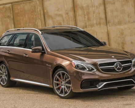 Обзор тест-драйва: Mercedes-Benz E-Class 2016