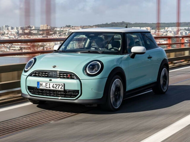 Обзор Mini Cooper 2026  с видео и фото