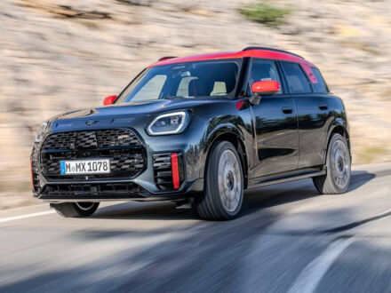 Обзор MINI Cooper Countryman 2025 с видео и фото