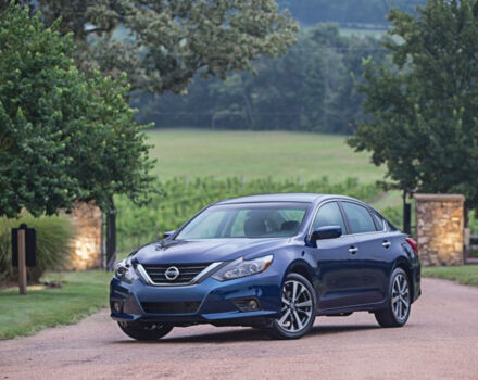 Огляд тест-драйву: Nissan Altima 2016