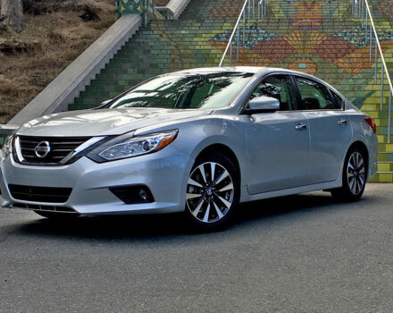 Огляд тест-драйву: Nissan Altima 2017