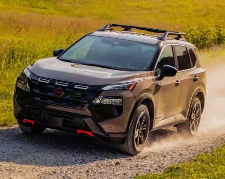 Оновлена модель Ніссан Рог 2025 на AUTOMOTO.UA