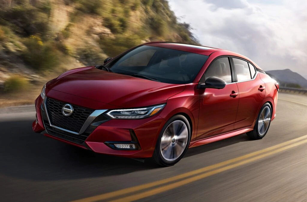 Nissan Sentra 2021 року Червоний Nissan Sentra 2021 року на AutoMoto.ua
