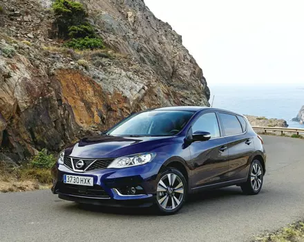 Обзор тест-драйва: Nissan TIIDA