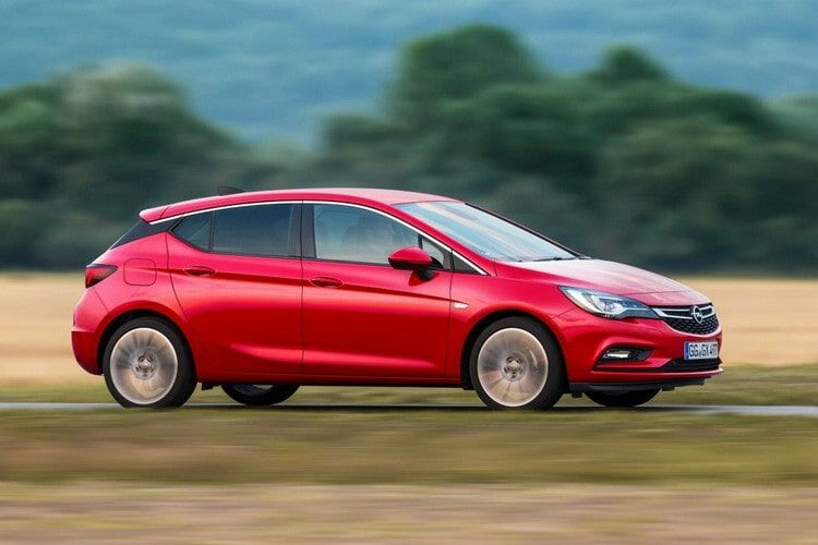 Обзор тест-драйва: Opel Astra 2020
