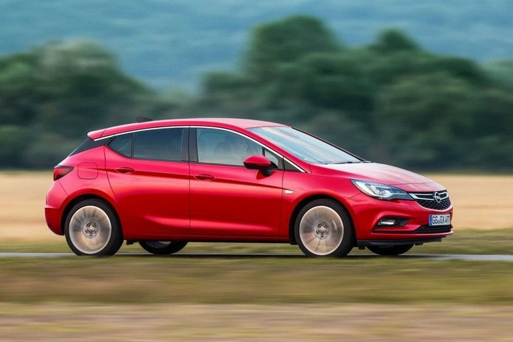 Огляд тест-драйву: Opel Astra 2020