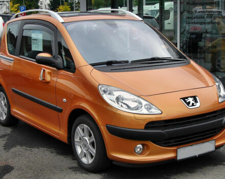 Огляд тест-драйву: Peugeot 1007 