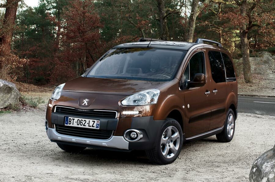 Огляд тест-драйву: Peugeot Partner Tepee 2015