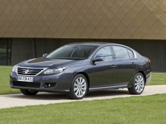 Огляд тест-драйву: Renault Latitude