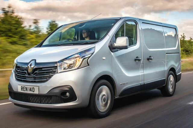 Обзор тест-драйва: Renault Trafic 2016