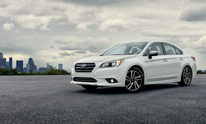 Subaru Legacy 2017 Огляд тест-драйву: Subaru Legacy 2017
