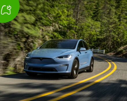 Обзор Tesla Model X 2026 с видео и фото
