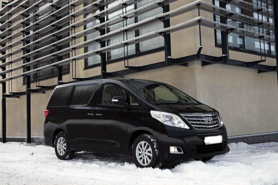 Обзор тест-драйва: Toyota Alphard 