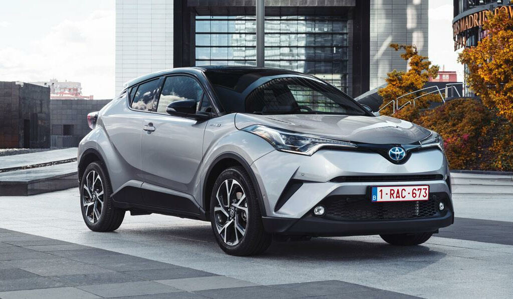 Toyota C-HR 2019 Обзор тест-драйва: Toyota C-HR 2019