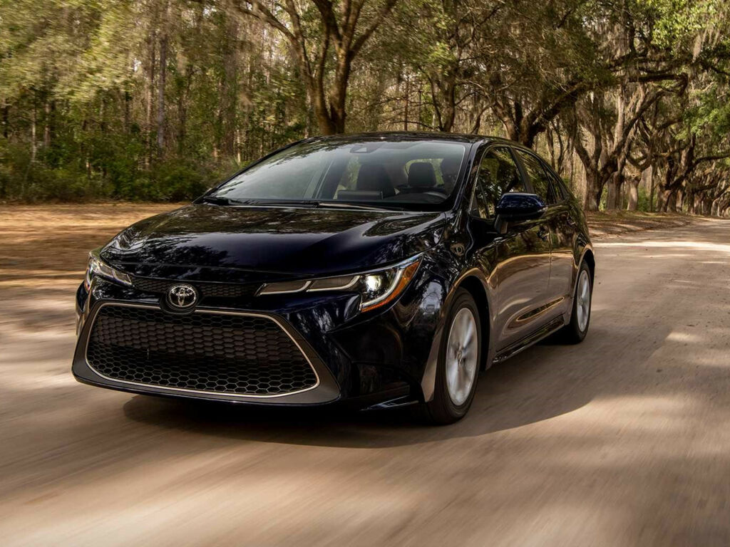 Тест-драйв Toyota Corolla 2021 года. Обзоры, видео, мнение экспертов на  Automoto.ua