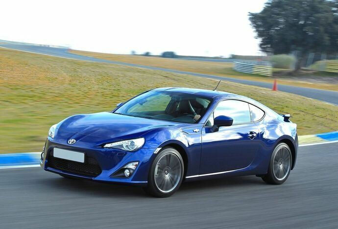 Обзор тест-драйва: Toyota GT 86 