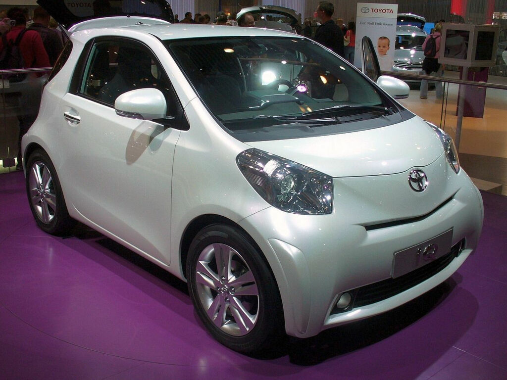 Огляд тест-драйву: Toyota IQ 