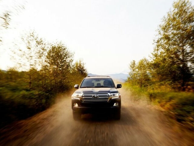 Купити новий автомобіль Тойота Ленд Крузер 2021 на автобазарі AutoMoto.ua