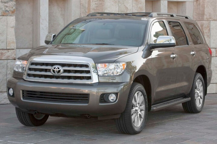 Toyota Sequoia 2016 Обзор тест-драйва: Toyota Sequoia 2016
