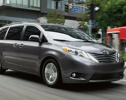 Огляд тест-драйву: Toyota Sienna 2017