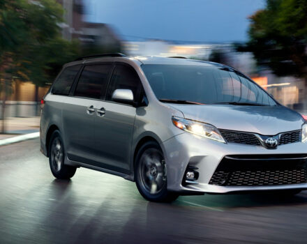 Огляд тест-драйву: Toyota Sienna 2018