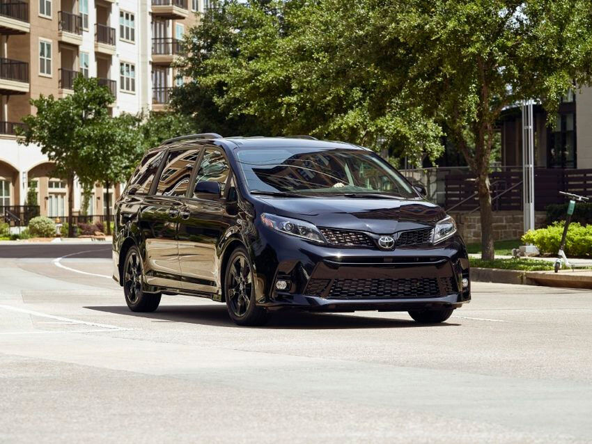 Огляд тест-драйву: Toyota Sienna 2020