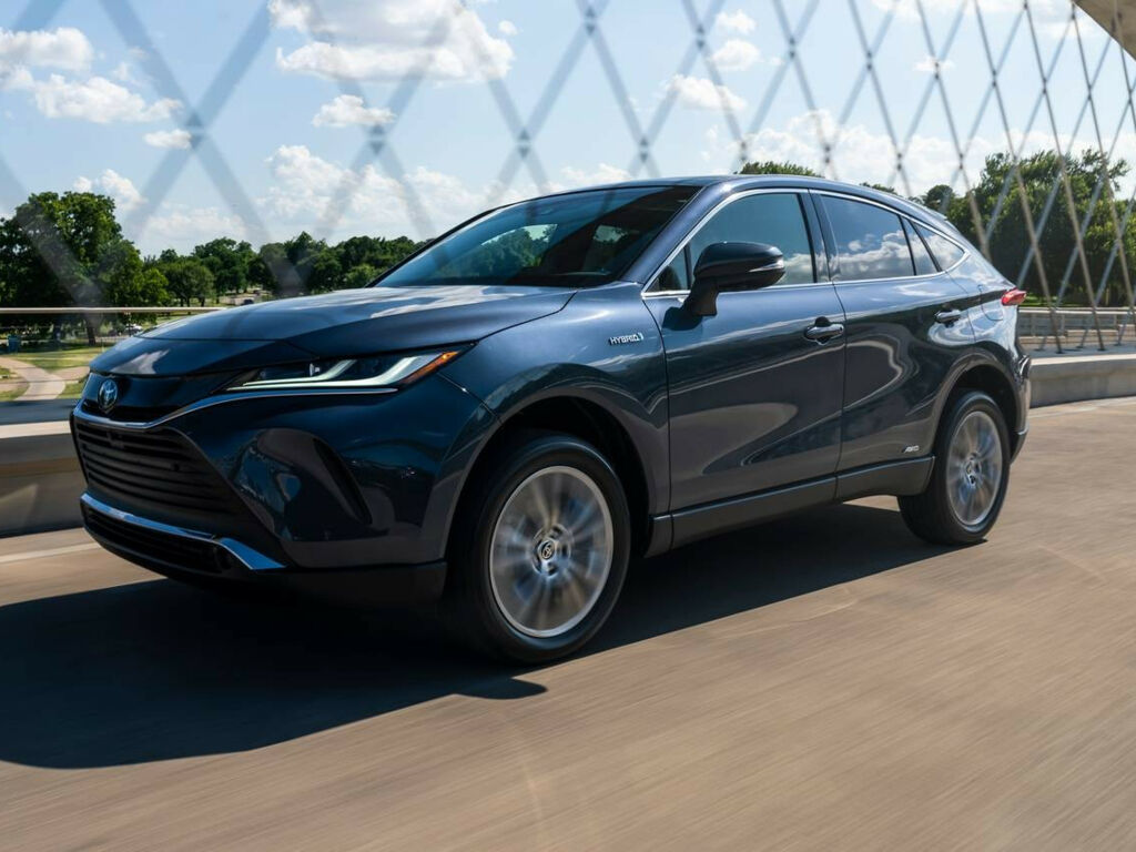 Внедорожник Toyota Venza 2023 Выбрать гибридный внедорожник Тойота Венза 2023 на Automoto.ua
