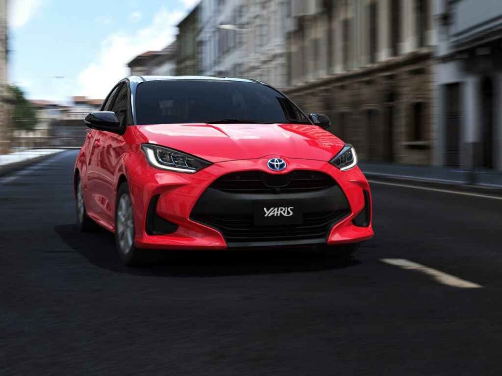 Огляд тест-драйву: Toyota Yaris 2020