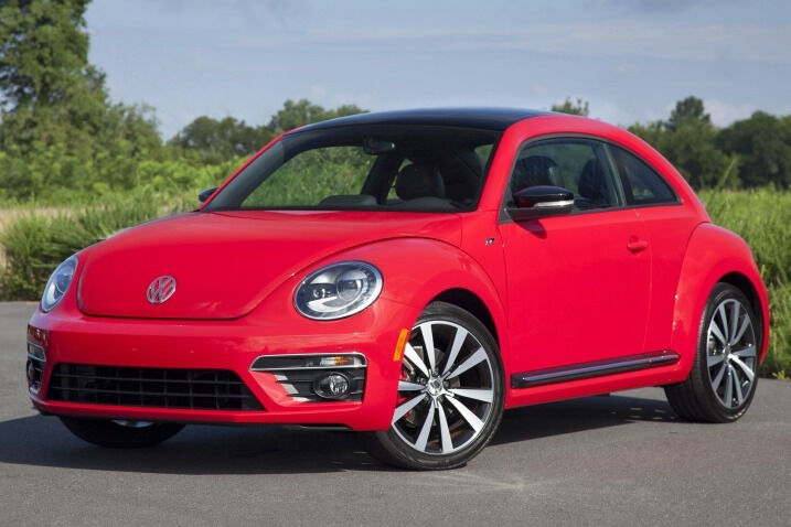 Volkswagen Beetle 2016 Обзор тест-драйва: Volkswagen Beetle 2016