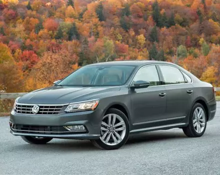 Огляд тест-драйву: Volkswagen Passat 2018