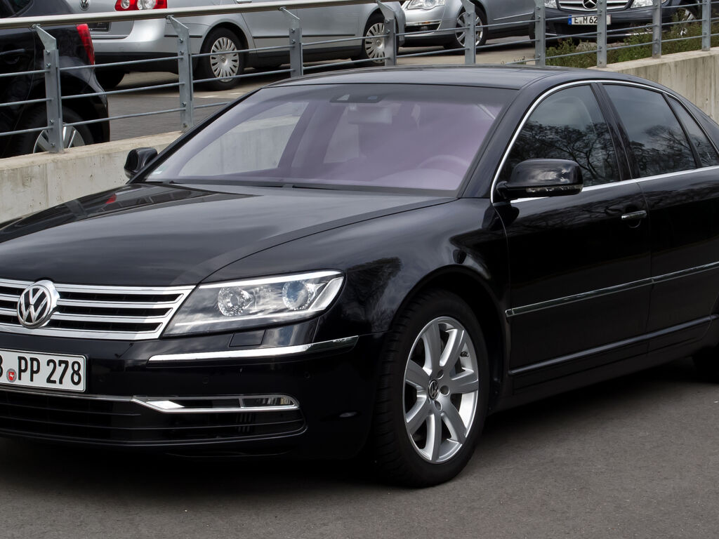 Огляд тест-драйву: Volkswagen Phaeton 2016