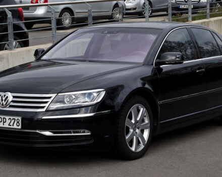 Огляд тест-драйву: Volkswagen Phaeton 2016