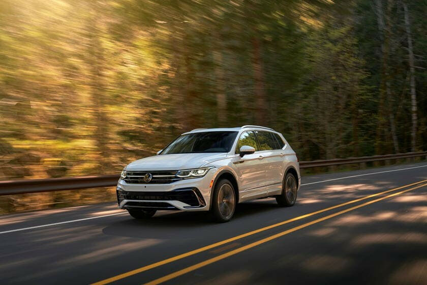 Новый Volkswagen Tiguan 2023 Вибрати новий позашляховик Volkswagen Tiguan 2023 на Automoto.ua