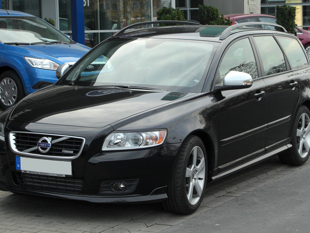 Обзор тест-драйва: Volvo V50 