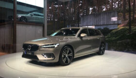 Огляд тест-драйву: Volvo V60 2018