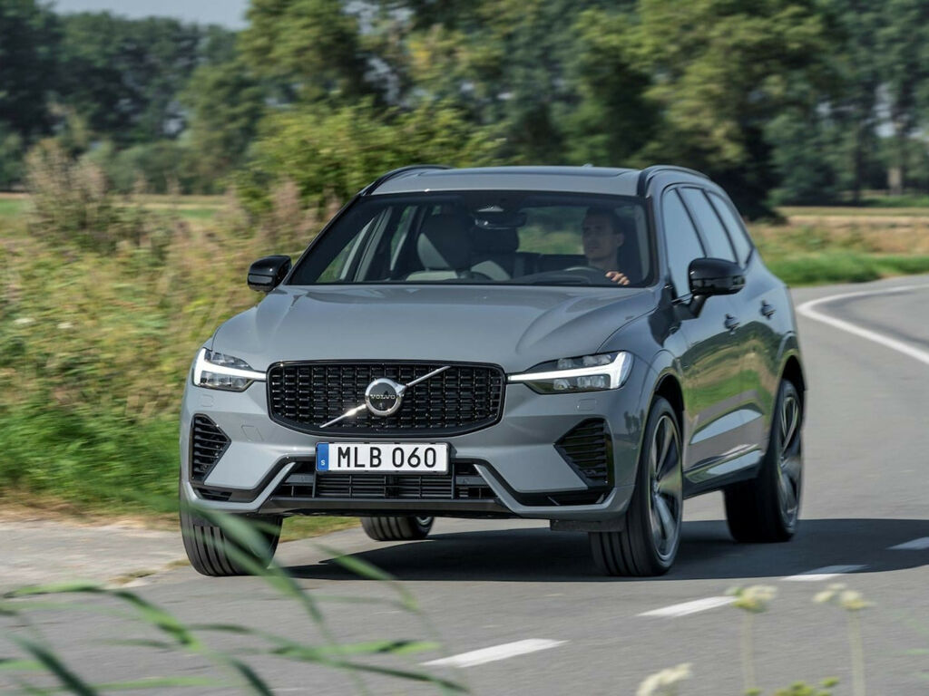 Позашляховик Volvo XC60 2023 Вибрати позашляховик Вольво XC60 2023 на Automoto.ua