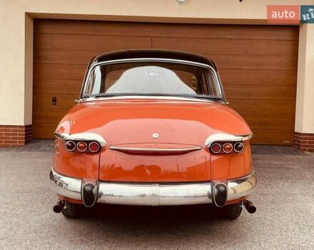 Помаранчевий Packard Super Eight, об'ємом двигуна 0 л та пробігом 64 тис. км за 25000 $, фото 7 на Automoto.ua