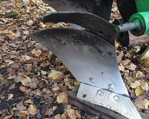 Красный АГТ 850, объемом двигателя 2.4 л и пробегом 10 тыс. км за 3600 $, фото 21 на Automoto.ua