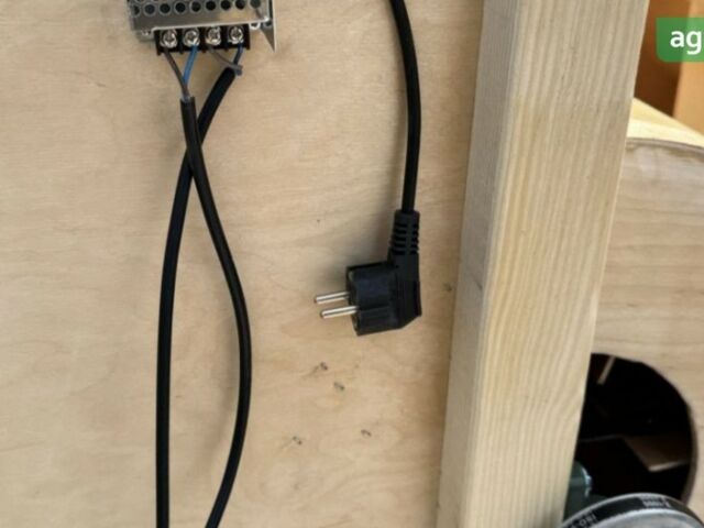 АВР 220B, объемом двигателя 0 л и пробегом 0 тыс. км за 133 $, фото 2 на Automoto.ua