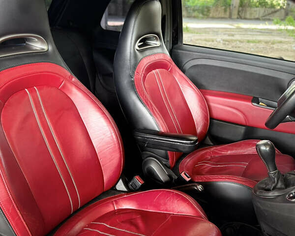 Черный Абарт Fiat 500, объемом двигателя 1.4 л и пробегом 119 тыс. км за 9000 $, фото 8 на Automoto.ua