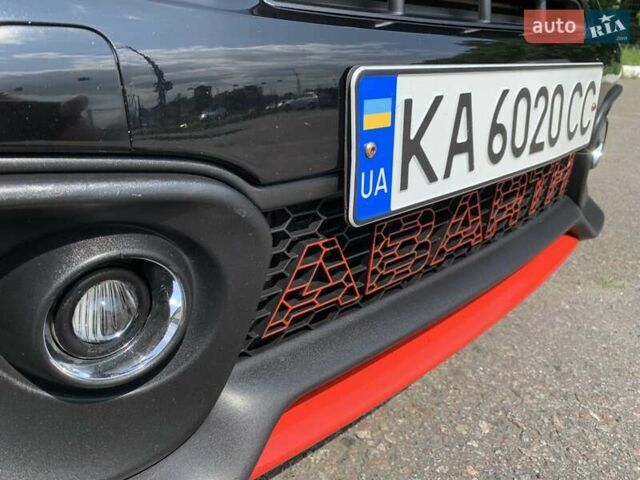 Черный Абарт Fiat 500, объемом двигателя 1.37 л и пробегом 60 тыс. км за 15500 $, фото 5 на Automoto.ua